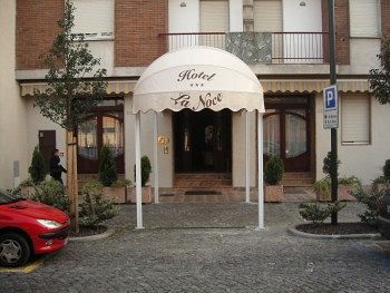 Affittacamere La Noce Chivasso Exterior photo